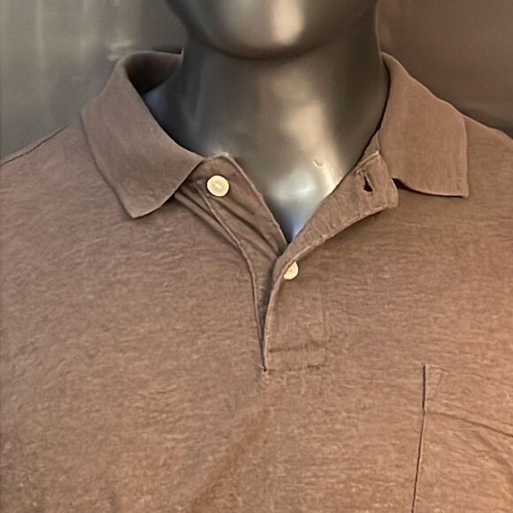 St. John’s Bay brown short sleeve 1/4 button pocketed polo shirt men’s medium - Picture 3 of 11
